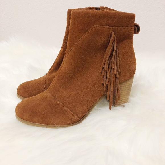 TOMS Lunata Fringe Western Style Boots Booties - Picture 8 of 8